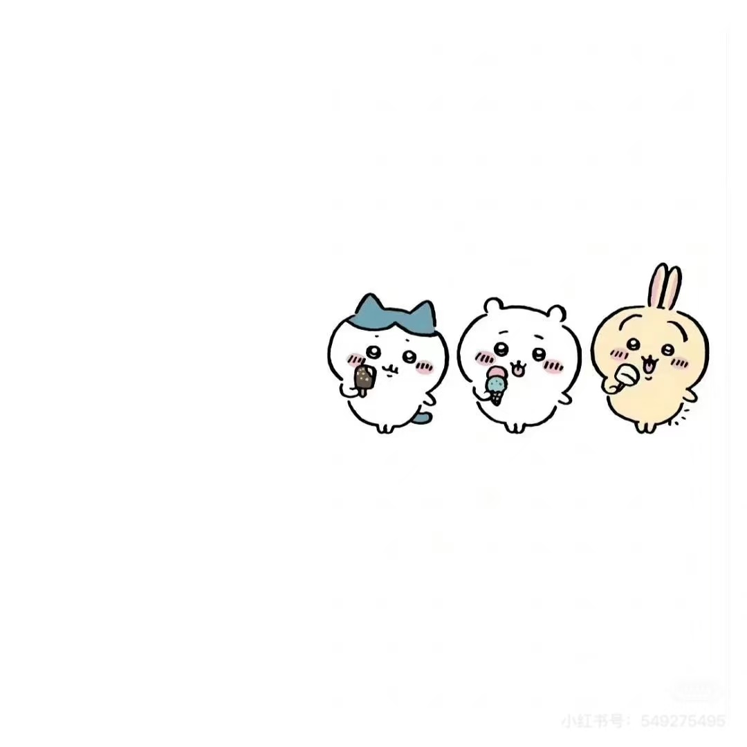 Chiikawa friends holding ice cream